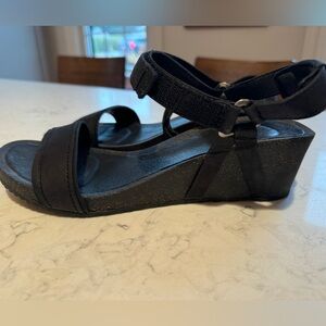 Teva Cabrillo black leather wedge sandals
